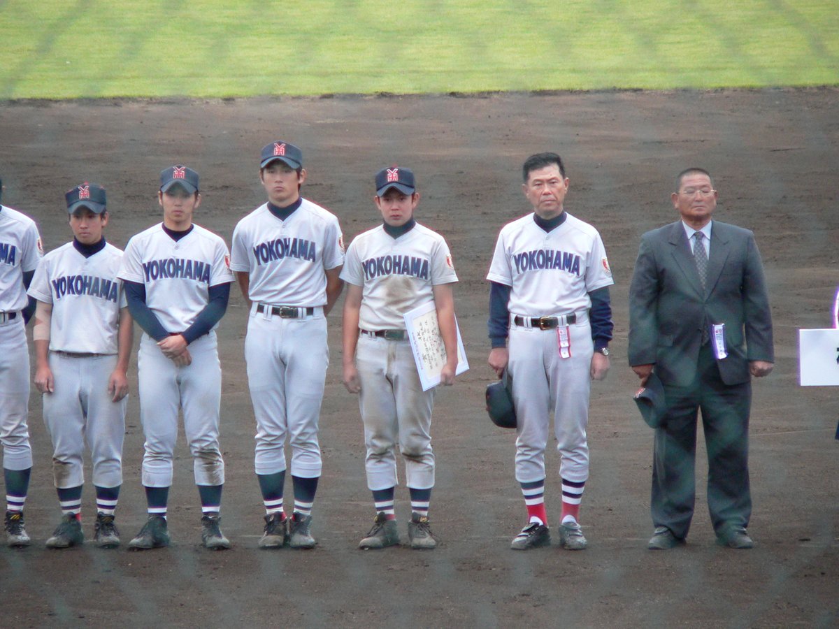 baseball_kngw's tweet photo. ガンバレ横浜高校！

夏の甲子園 準々決勝
2026年8月18日（火）対戦カード
https://t.co/lOIHBXUjnz

第3試合（13:00） 
横浜vs花巻東

#横浜高校野球部
#村田浩明 #渡辺元智 https://t.co/9iHWFeTyra