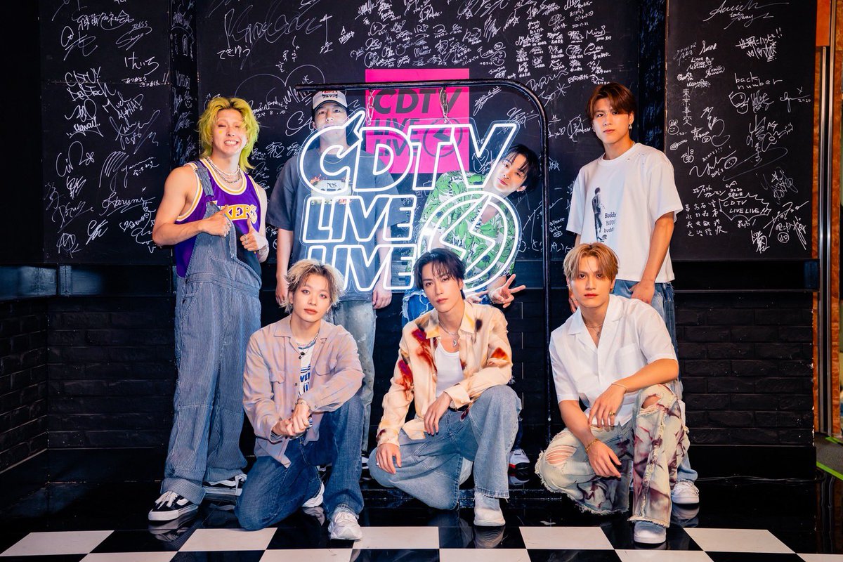 sekai_official_'s tweet photo. ありがとうございましたー！！
フレッシュでした笑
#ＣＤＴＶライブライブ
ケンスケ
やましょー
あおい
シゲトラ
澤夏
樹
楽しかったぜ！！ https://t.co/Ptst4Cfc3z