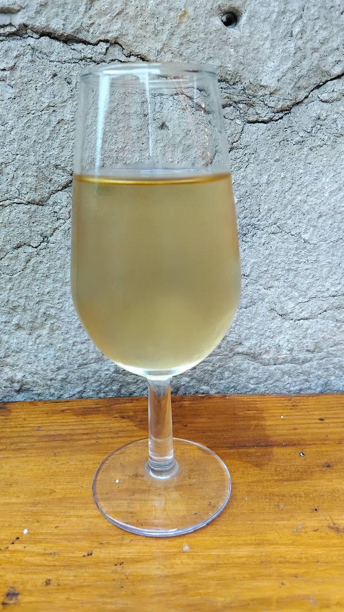 juandeeguia's tweet photo. 2,80 euros...Bien clavao!!
Al papardo gusto... https://t.co/D25ShFwFlm