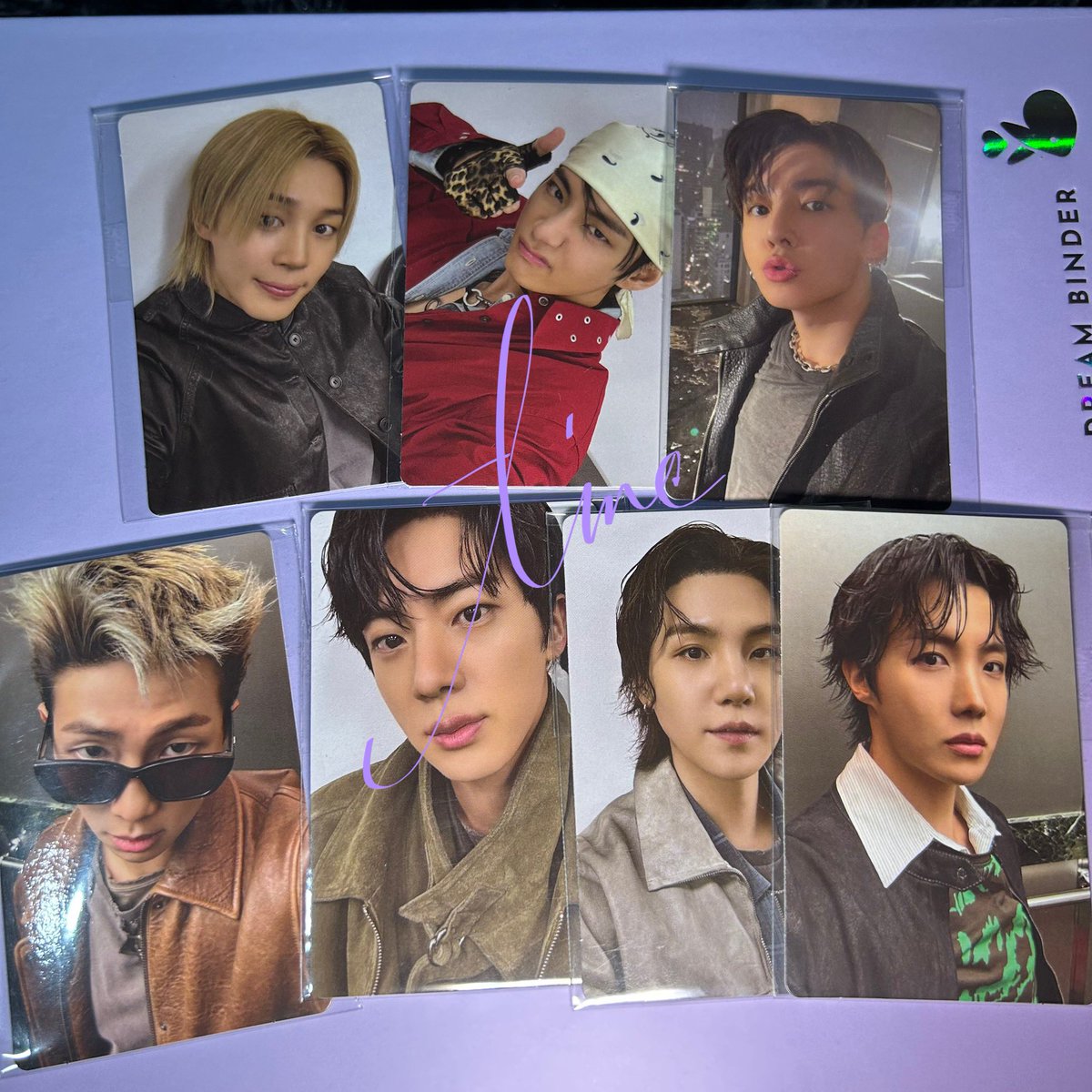 _koolvr7's tweet photo. inch check 

wts lfb bts arirang weverse lucky draw r2 set 

- sold as set only https://t.co/lT1rnkxUE6