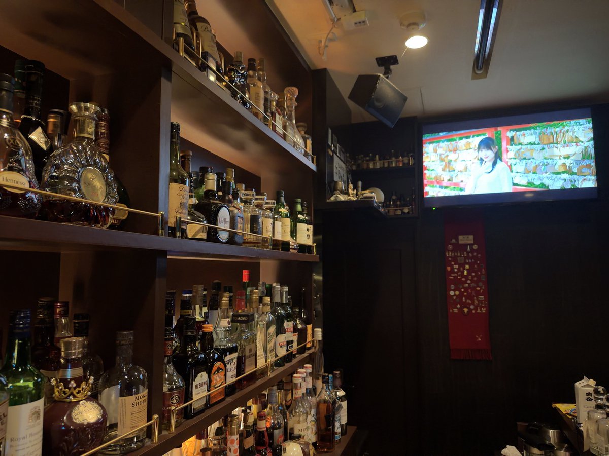 AaruUrayasu's tweet photo. 夏休み・臨時休業明けの久々の出勤です。
今夜もご来店お待ちしております。

・乃木坂46 真夏の全国ツアー2026 東京公演開催目前！推し語り
・第4坂道と話題の青葉坂46予想

などなど。
趣味トーク全開で今夜も楽しんでいきましょう

#乃木坂46
#青葉坂46
#推し活 https://t.co/Qlu9GrfbFs