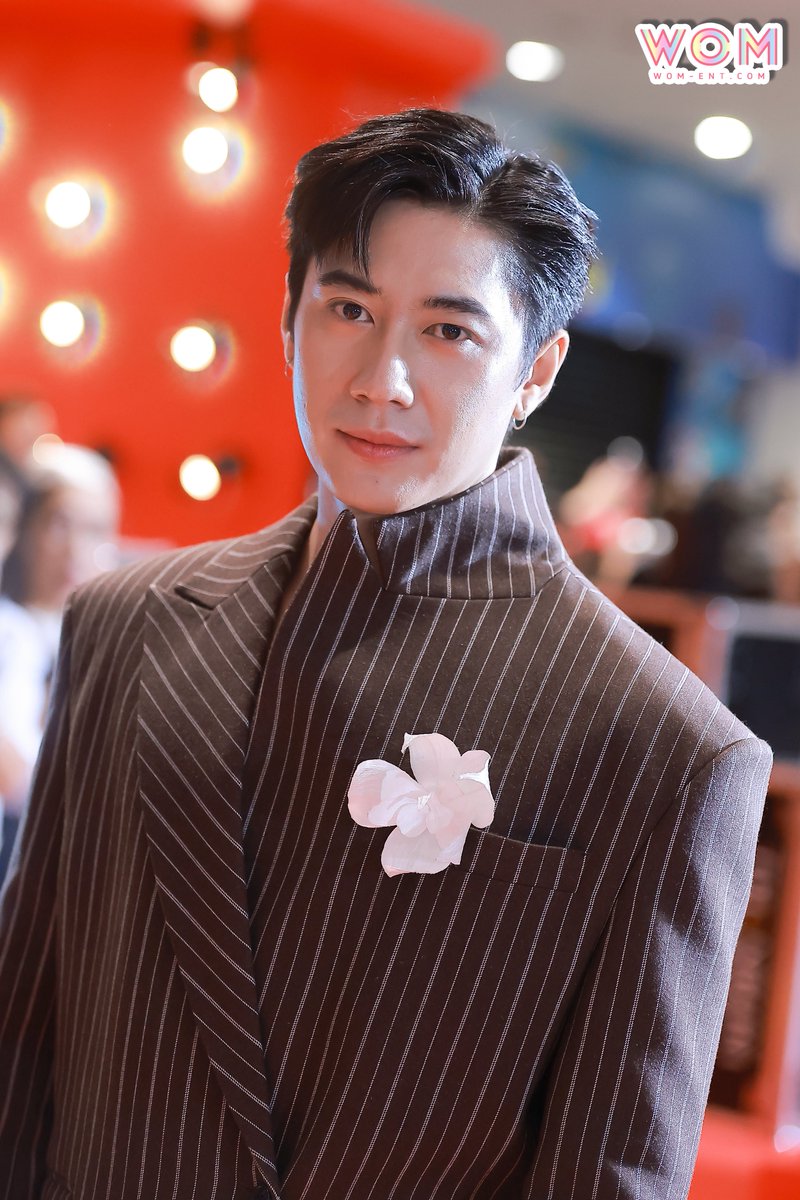 WOMENTERTAIN's tweet photo. ‘ แจม รชตะ ’ ในงานรอบปฐมทัศน์ 
ละครเวที "เมืองมารยา THE MUSICAL" 

#JamRachata #แจมรชตะ 
#เมืองมารยาTheMusical 
#เมืองมารยาเดอะมิวสิคัล https://t.co/SHvhB5rlHd