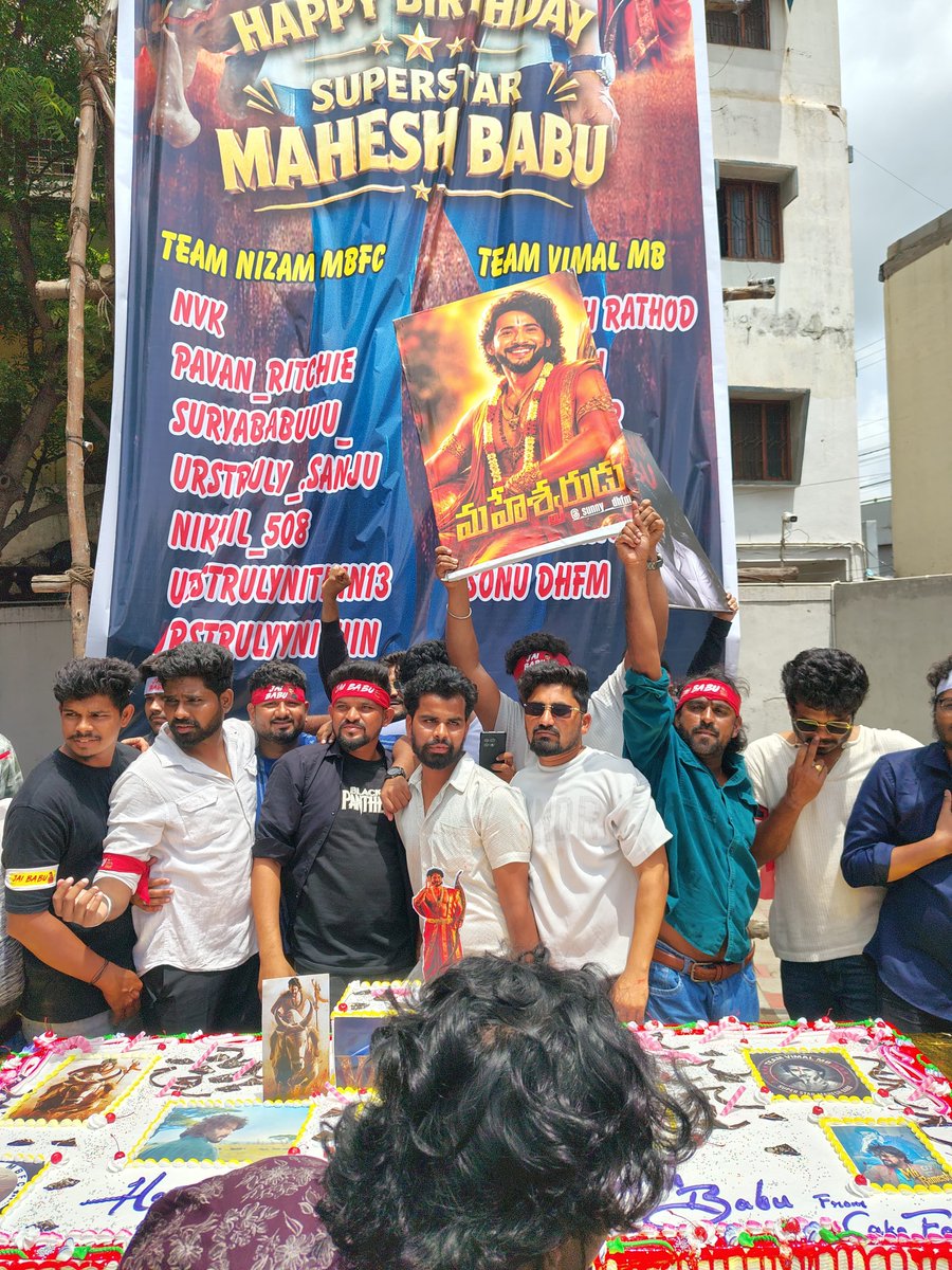 Mbramesh_4005's tweet photo. @Dir_Lokesh @urstrulyMahesh @ArunMatheswaran @anirudhofficial @isanjkayy @mukesh_DOP @editor_prasanna @skannanartdir @sunpictures #SSMB31 Sett Chesey https://t.co/NDNn8AUy52