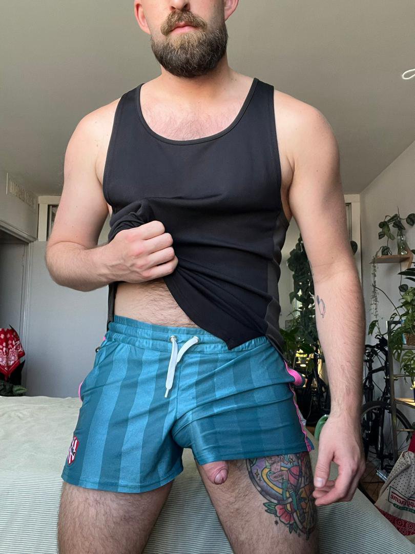 mic74469's tweet photo. Are you available for massages today man ❤️👄🥰 https://t.co/2AdN1wl5Gp