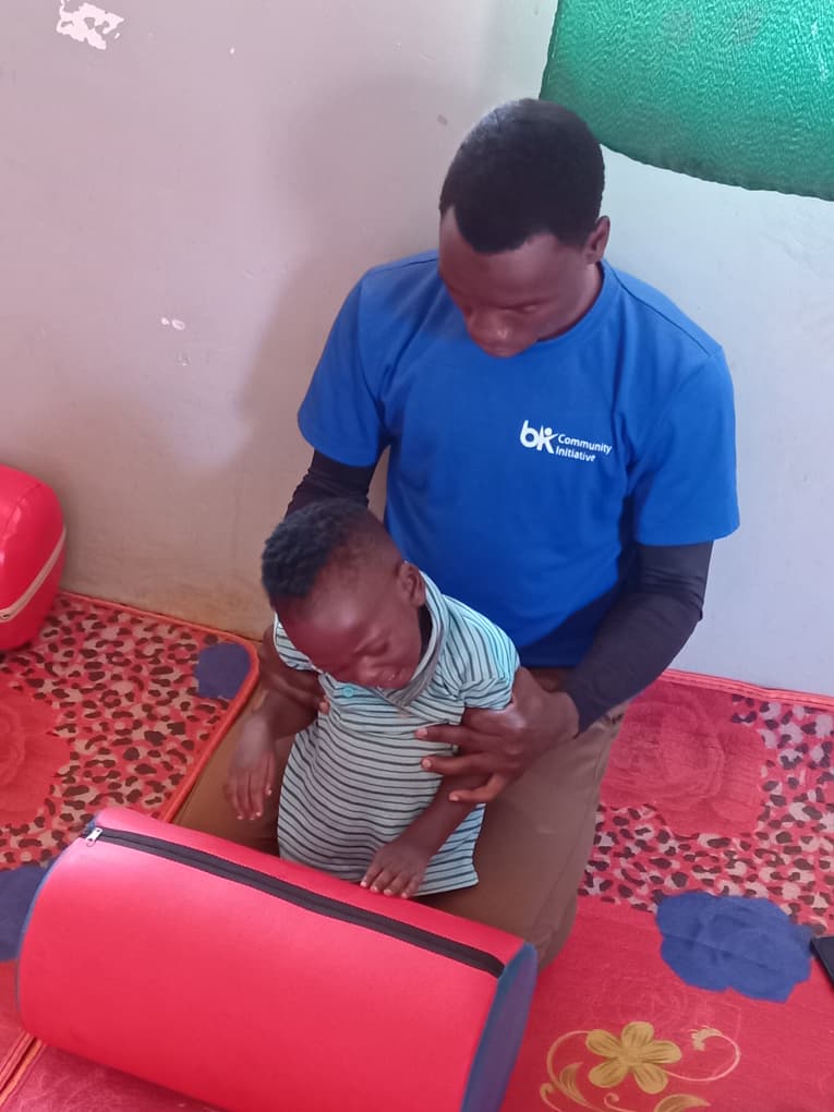 BKCommunityUG's tweet photo. A child learning to sit is not “just sitting.” ❤️ It is a milestone.

Through the BK SEN Program, with support from @softpoweredu and @wwwalmtorg, we’re bringing therapy and support closer to children with disabilities in Butagaya, Jinja.

One child. One milestone at a time. https://t.co/qr9Nl1bZwv