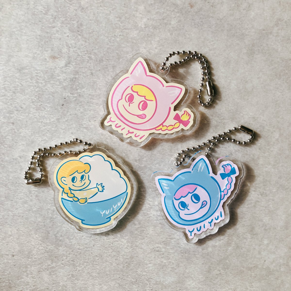 2ear_one's tweet photo. 【WORKS】
YUIYUI @yuiyui__0403 

*GOODS DESIGN
Acrylic Keychain（2023）

Design &amp; Production https://t.co/uBdWB4WPZm