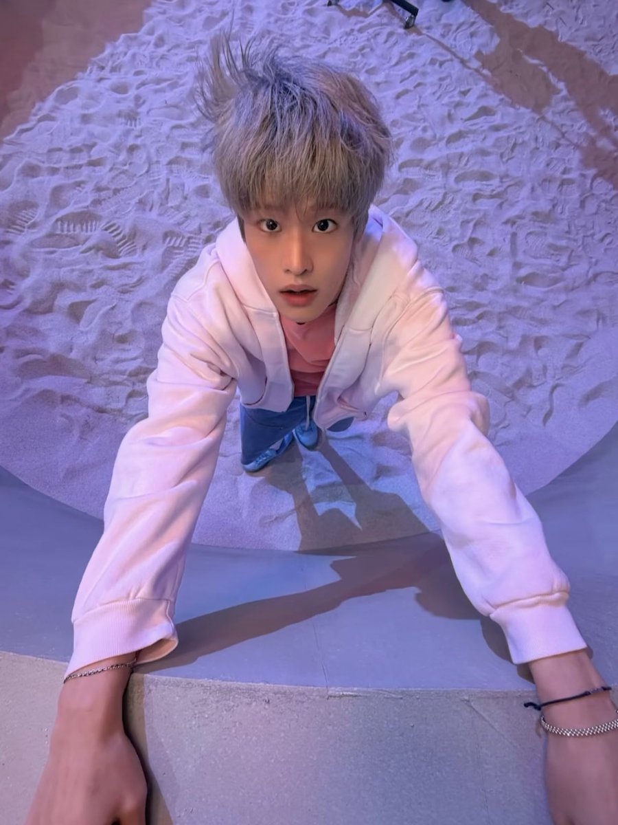 ppuppyboi's tweet photo. ง่าเด้กอนุบาลที่ไหนเนี่ยย เล่นอยุ่สนามทรายรอมะม้ามารับ 👶🏻 https://t.co/I1R0g6SkuH