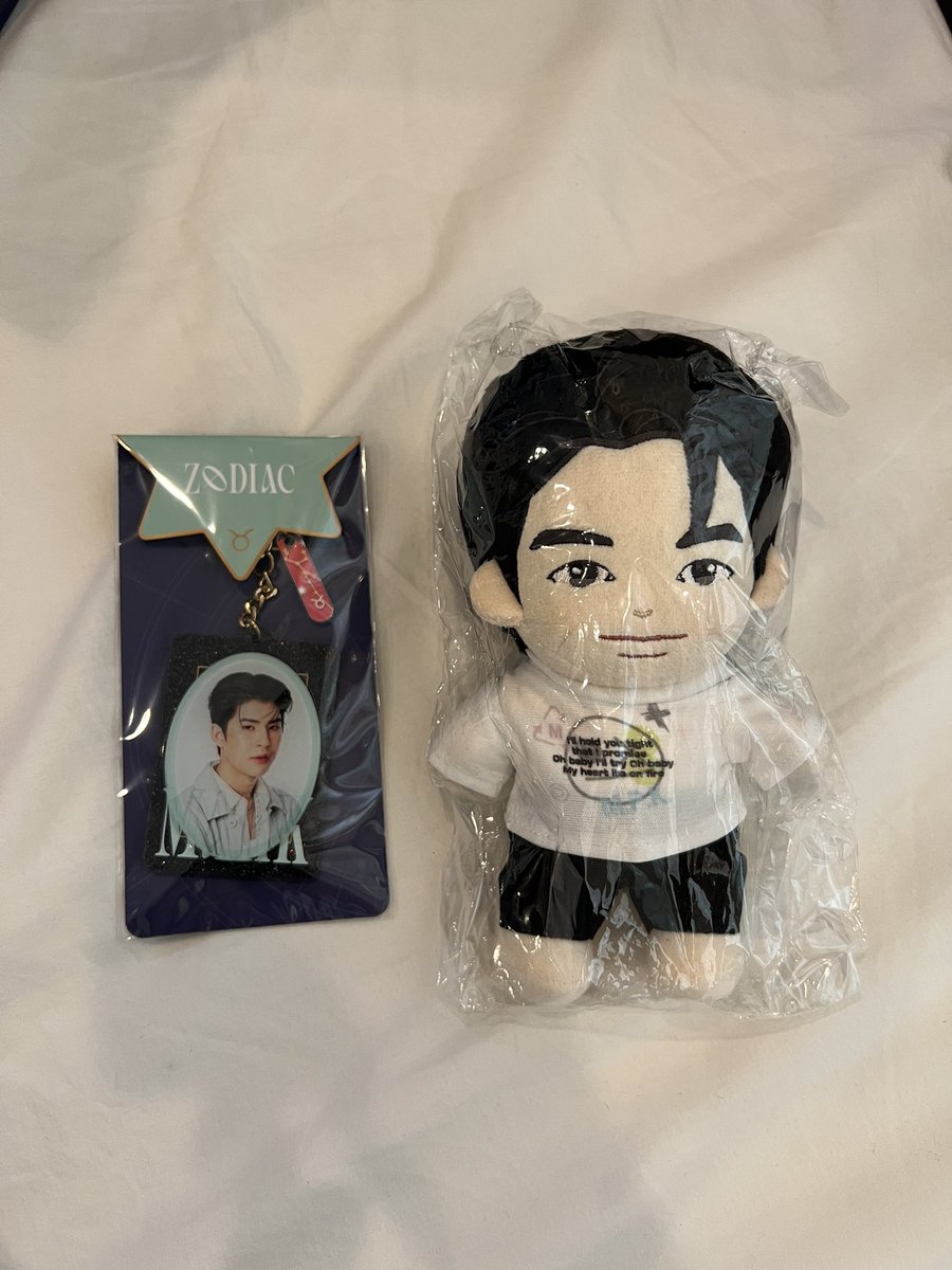 BtotheJ88's tweet photo. Wts/ ขาย 
-เซทลูกคุณหนู 500 
-กาชาเพิร์ธแซนต้าชิ้นละ 200 
-กาชายูซุ ชิ้นละ 200
-เซทมาร์ค 350

🚙💨 45.- / นัดรับหน้างานหลานวันนี้ได้เลยนะคะ
#CharacterFestThailand2xGMMTV #ตลาดนัดgmmtv #ตลาดนัดเจมิไนน์โฟร์ท #ตลาดนีดเพิร์ธแซนต้า #ตลาดนัดมาร์คโอม #ตลาดนัดเฟิร์สข้าวตัง https://t.co/Ml4ULXScLC