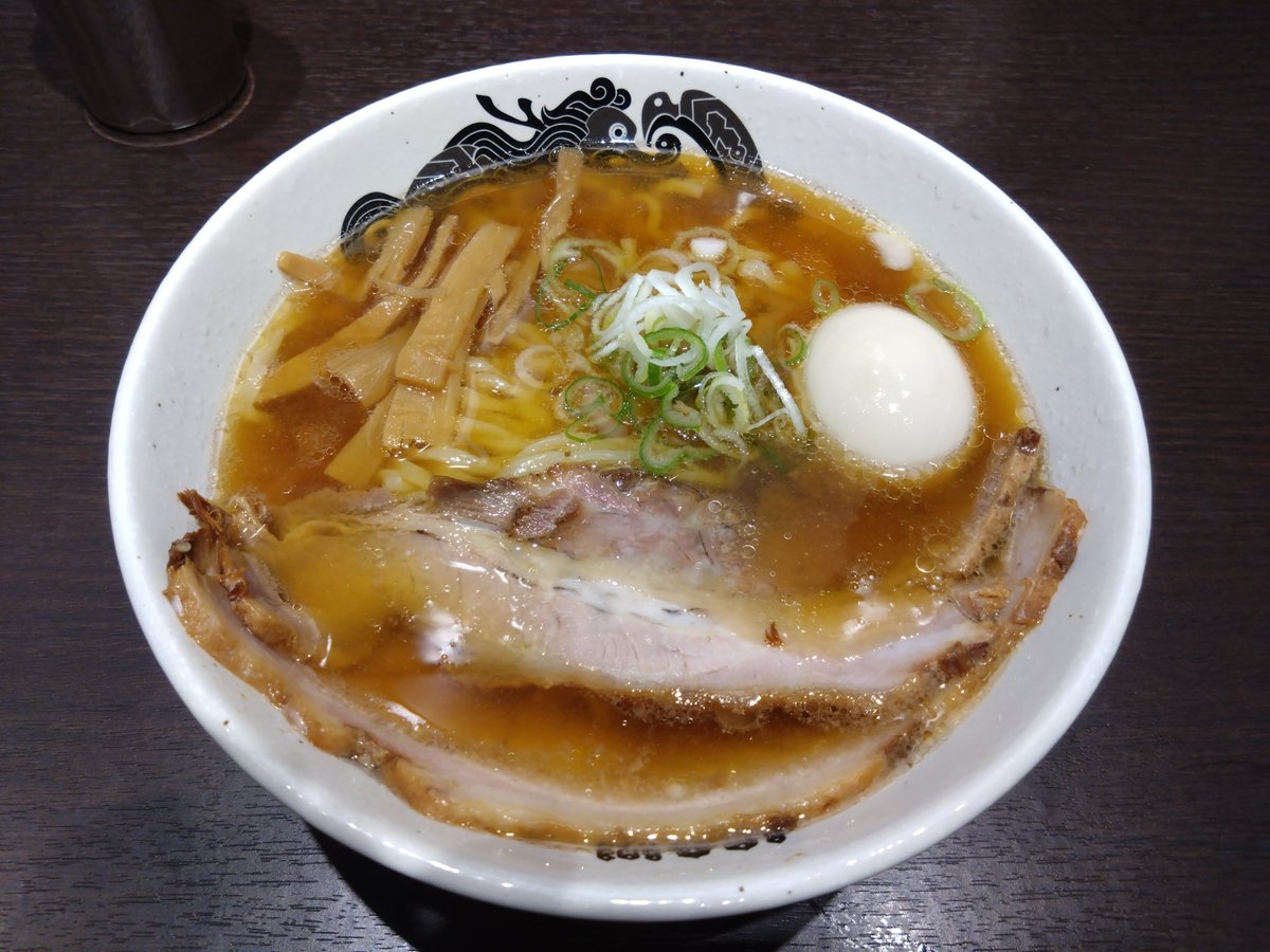 utahige's tweet photo. 今回の遠征ラーメンその② https://t.co/my5hn6d9P4