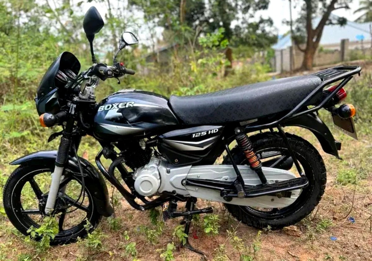 Eng_Matarra's tweet photo. #Tshs 2,000,000/= Tu
BOXER HD 125 🔥🔥
REG" #FAK
▪️Cc. 125
▪️Gear 5
▪️Starter jino moja
▪️Engine Haijaguswa
▪️Haijafanya bodaboda
▪️Imetunzwa vizuri sana
▪️Inakuja Full Documents ✅️
IPO DAR (Mikoani Tunatuma kwa uaminifu)
CALL/WHATSAPP-0719542184 https://t.co/EberEtarhR
