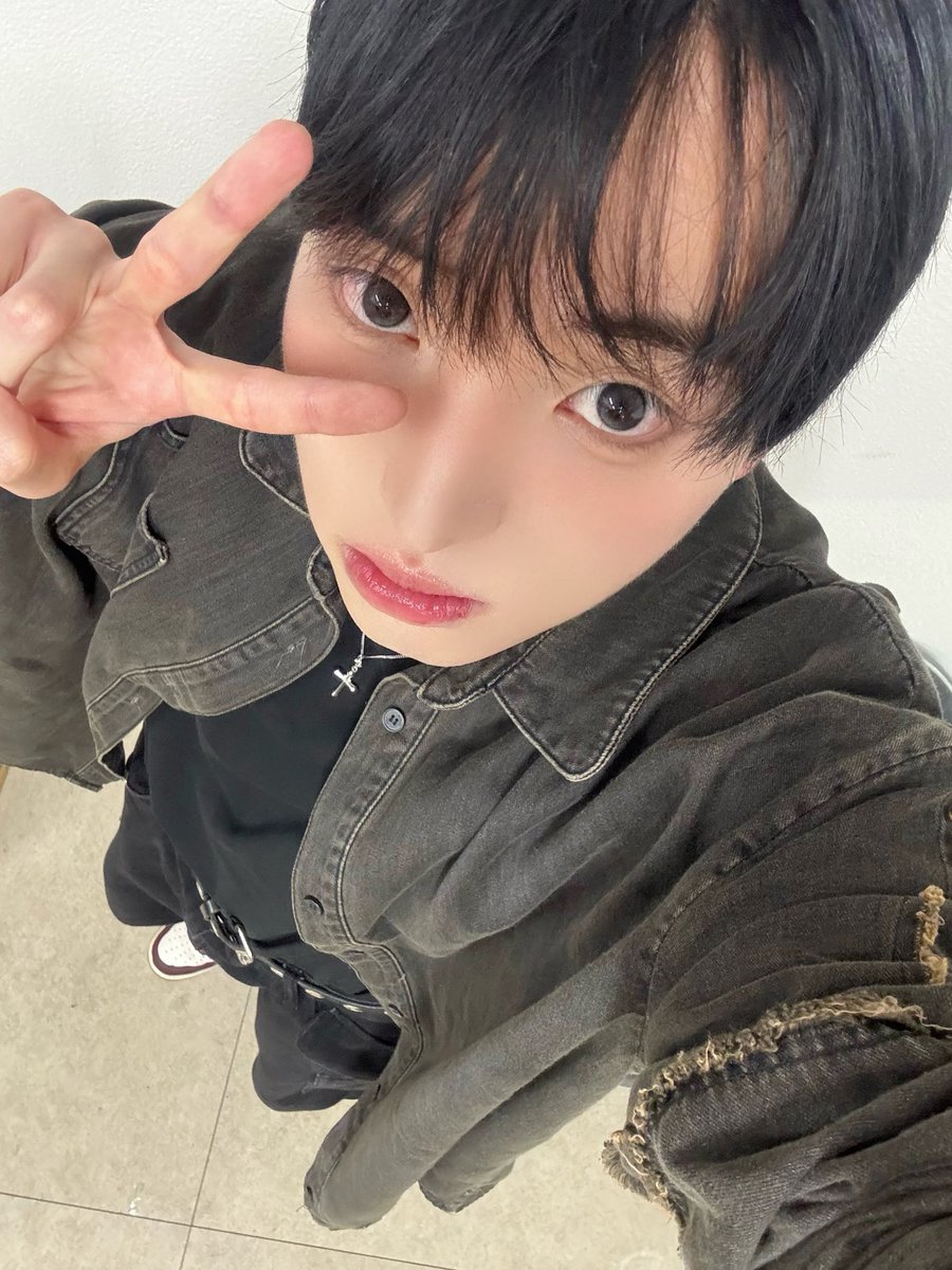 DXMON_HM's tweet photo. 이번 공연도 👏

#DXMON #다이몬 
#TK #태극 https://t.co/PM9FSEar8Y