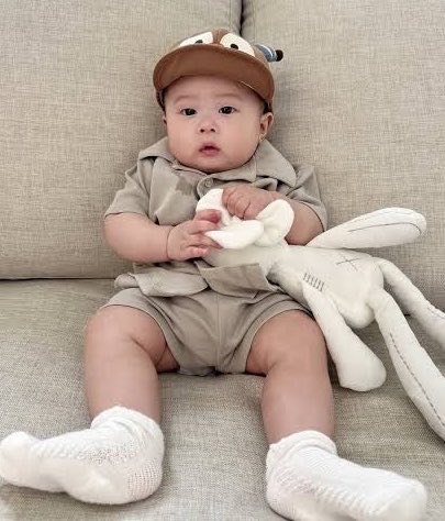 zz_zennzo's tweet photo. 3 จิ๋วหัวลูกชิ้น ที่เยียวยาหัวใจป้าตอนนี้ 

น้องพบรัก                น้องคีธ                น้องต้นจั๋ง https://t.co/mubLZfO7qX