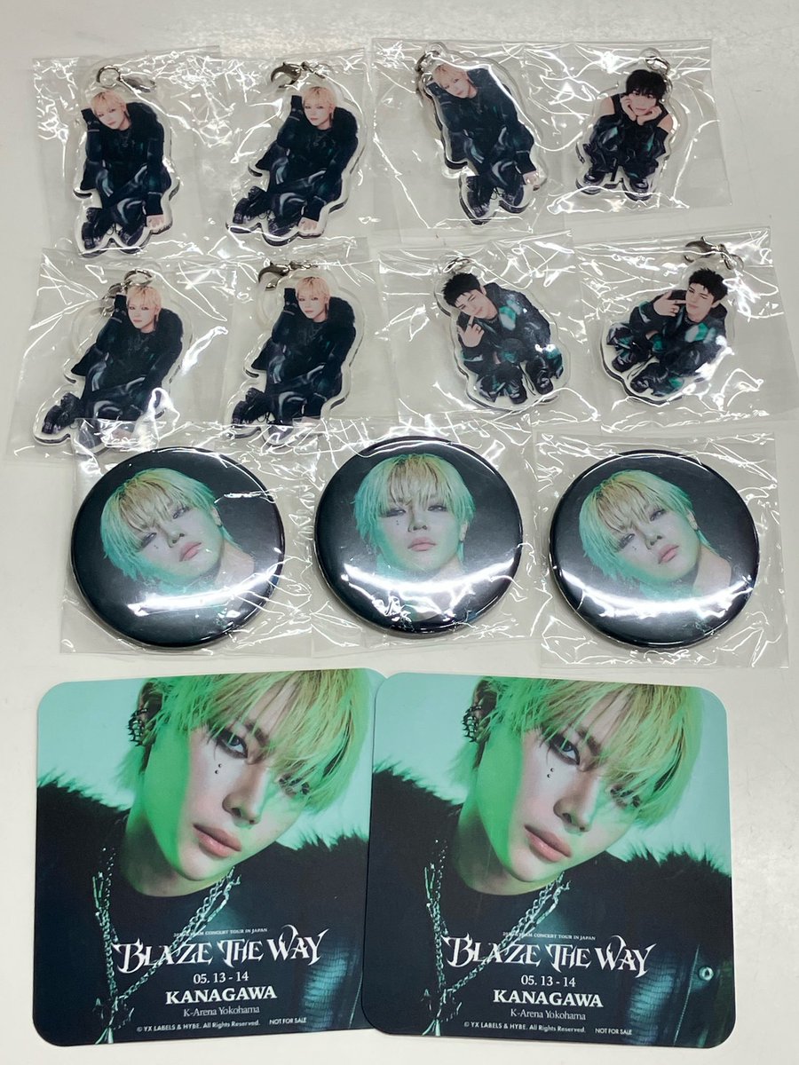 KPOPGOODS_NO1's tweet photo. 【入荷情報】
#andTEAM &TEAM
めじるしチャームがまとまって入荷!!
ニコラスくんのコースターや缶バッジも入荷です◎
品出し済みですᕦ( ˘ᴗ˘ )ᕤ
#K #ケイ #NICHOLAS #ニコラス #EJ #ウィジュ #TAKI #タキ #JO #ジョー #HARUA #ハルア #MAKI #マキ #YUMA #ユウマ #FUMA #フウマ #kbook https://t.co/iH2KARFf2m