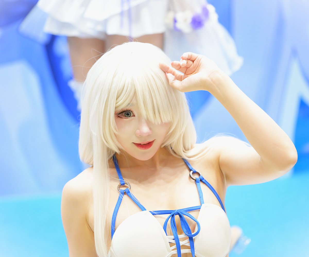 avemk_'s tweet photo. コミックマーケット 108
1日目【8/15(土)】TERBIS企業ブース
TERBIS/セシリア
コスプレイヤー : 아자AZA_미유코MIYUKO さま(@azamiyuko_cos)
#C108 #C108コスプレ
#TERBIS #テルビス #WEBZEN https://t.co/cesXQWr4dq