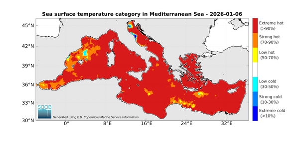 MarGomezH's tweet photo. 🧵 El Mediterráneo está "ardiendo". Y lo más importante no es solo lo que está ocurriendo ahora, sino lo que puede significar cuando llegue el otoño. 
Temperaturas excepcionalmente altas, anomalías de varios grados y una enorme cantidad de energía acumulada en el mar.

Pero ¿puede esto favorecer lluvias más intensas en septiembre y octubre? Vamos a verlo. 👇