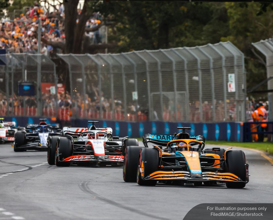 NewsBFM's tweet photo. Madani tickets priced from RM200 for the Formula 1 Gulf Air Bahrain Grand Prix have sold out.

Youth and Sports Minister Taufiq Johari said the ministry would assess whether more tickets should be made available. https://t.co/CfZhaR39ly