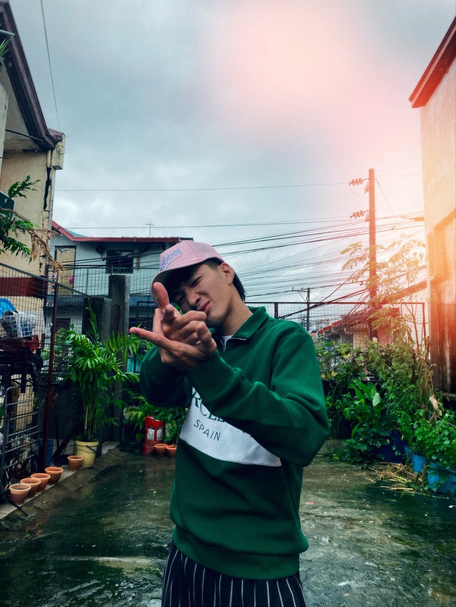 Psychtrickkk's tweet photo. its rainy season let’s come to @FerrosWellness for relaxation
thera patrick hereeeeee🫡 https://t.co/l7tFDa5WG3