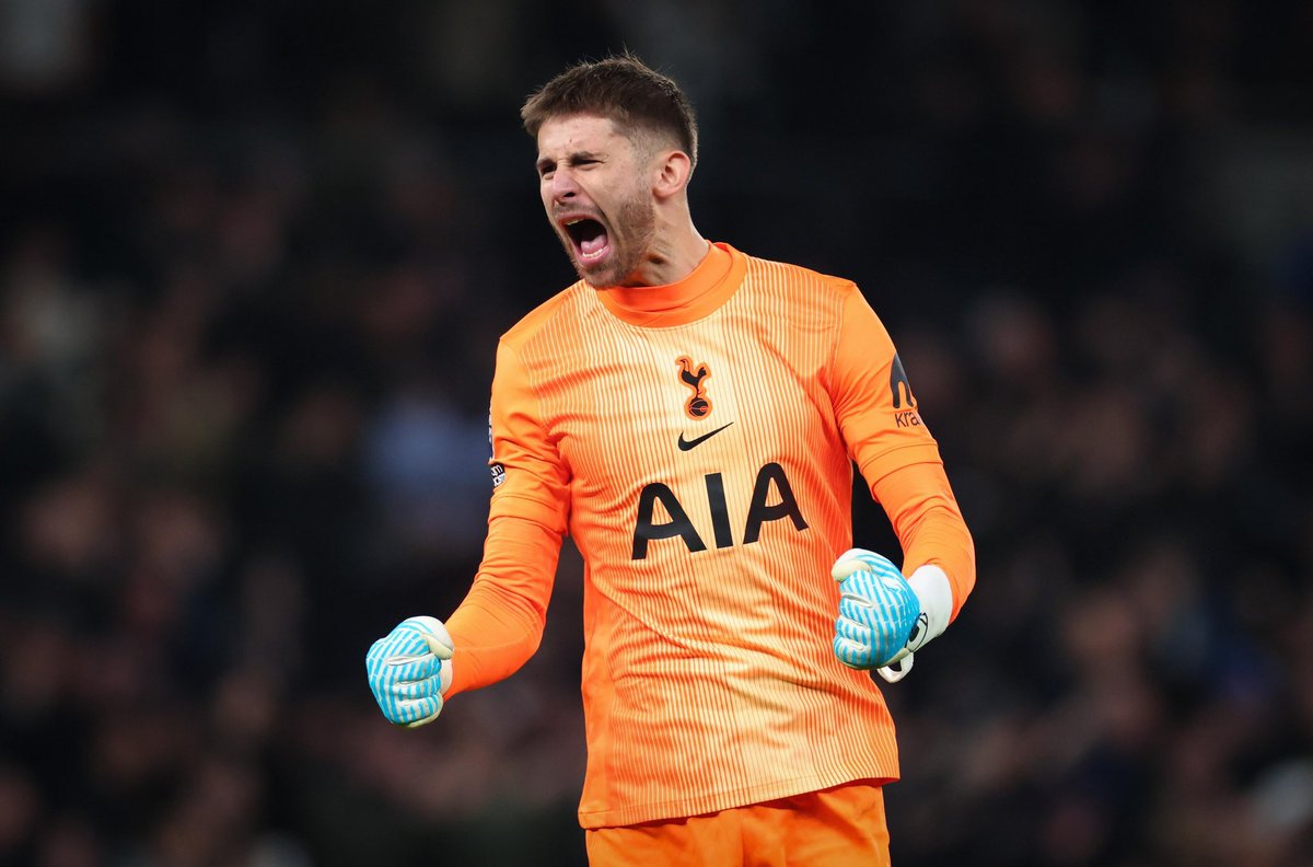 TottenhamFocus's tweet photo. 🇮🇹 Guglielmo Vicario wraca do Włoch 

Juventus i Tottenham osiągnęły porozumienie w sprawie rocznego wypożyczenia z opcją wykupu w przyszłe lato.

[@David_Ornstein] https://t.co/eptJxQYcg4