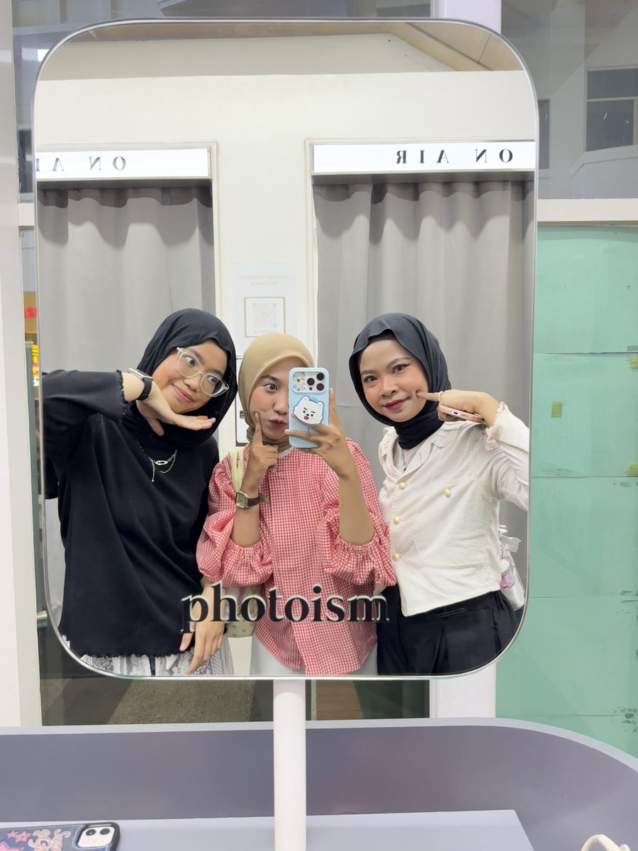 thehoonie's tweet photo. sooo happy, engene date with 02z’s girls! ♡

next when yah… https://t.co/cRgfM35mvu