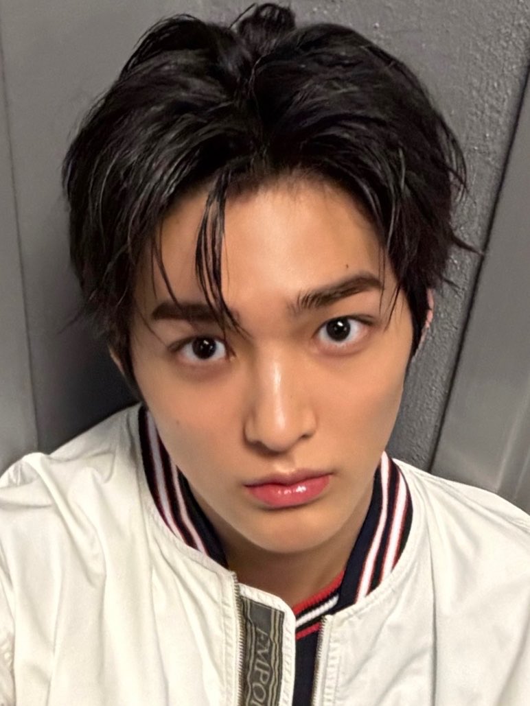 ahnkeonhopics's tweet photo. KEONHO IG UPDATE

#KEONHO #건호 https://t.co/cr6uEmWoKS