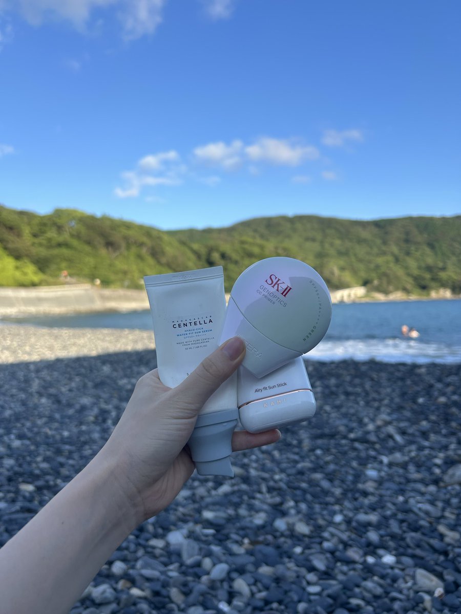 Sora_flyactor's tweet photo. 夏してきたよ~🍧🥄◝✩

Xお久しぶりになってしまい
ごめんなさい🙏

 #海 #高知県柏島 #アパレル撮影 #hellokitty #kitty  #sk2  #skin1004 #日焼け止め #韓国メイク https://t.co/Qx1cEAKWAr