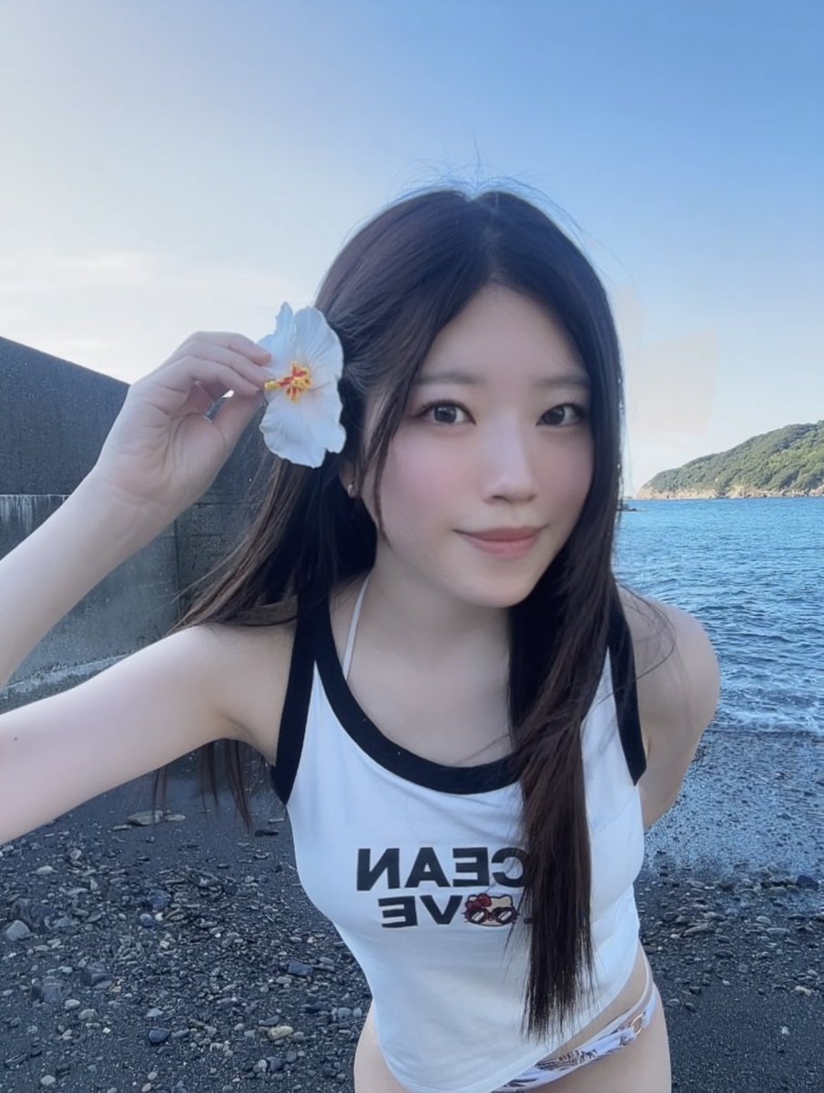 Sora_flyactor's tweet photo. 夏してきたよ~🍧🥄◝✩

Xお久しぶりになってしまい
ごめんなさい🙏

 #海 #高知県柏島 #アパレル撮影 #hellokitty #kitty  #sk2  #skin1004 #日焼け止め #韓国メイク https://t.co/Qx1cEAKWAr