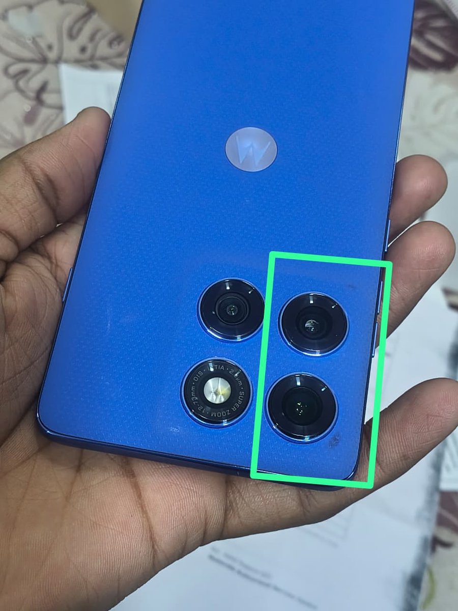 FriendsLifeline's tweet photo. Shocking experience with @motorolaindia @Lenovo_in!

Delivered a used/defective phone after ordering from Moto IN official website, picked it up, then sent a 2nd DEFECTIVE replacement which was rejected on the spot. And now My refund of ₹27,999 is still pending!
@jagograhakjago https://t.co/JGz2Jd57fl