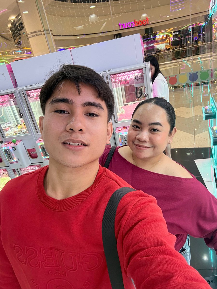 its_ricxx's tweet photo. w/@benjbersaba pogi ❤️ https://t.co/BGbWXJ6pqE