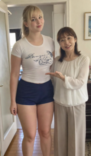 hyo217's tweet photo. https://t.co/ESST0DKCsS 
https://t.co/ZHH6eqXg94 https://t.co/KStMAyDKNj