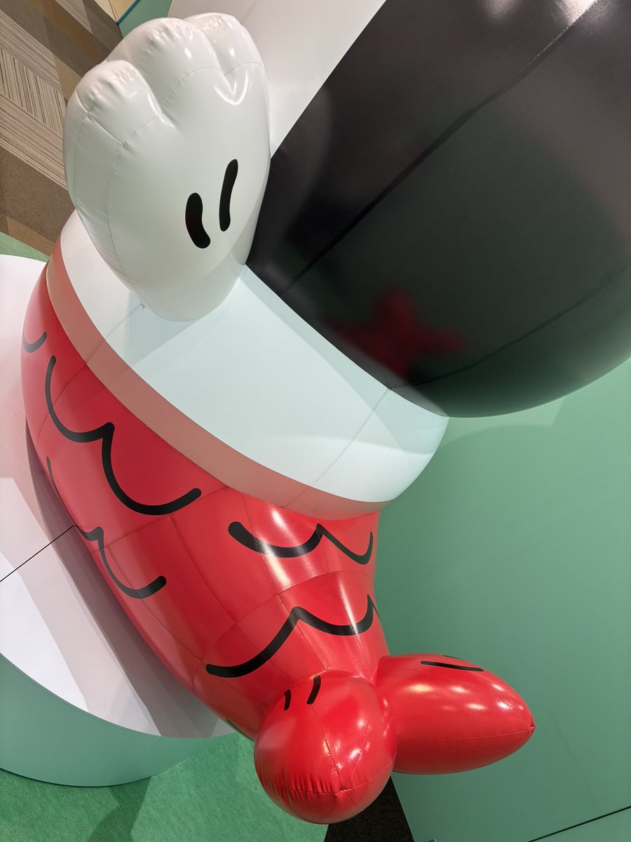 llririllri's tweet photo. セイレーンちゃバルーンのむちむち尾ひれ🎈 https://t.co/V5XyM0dmHR