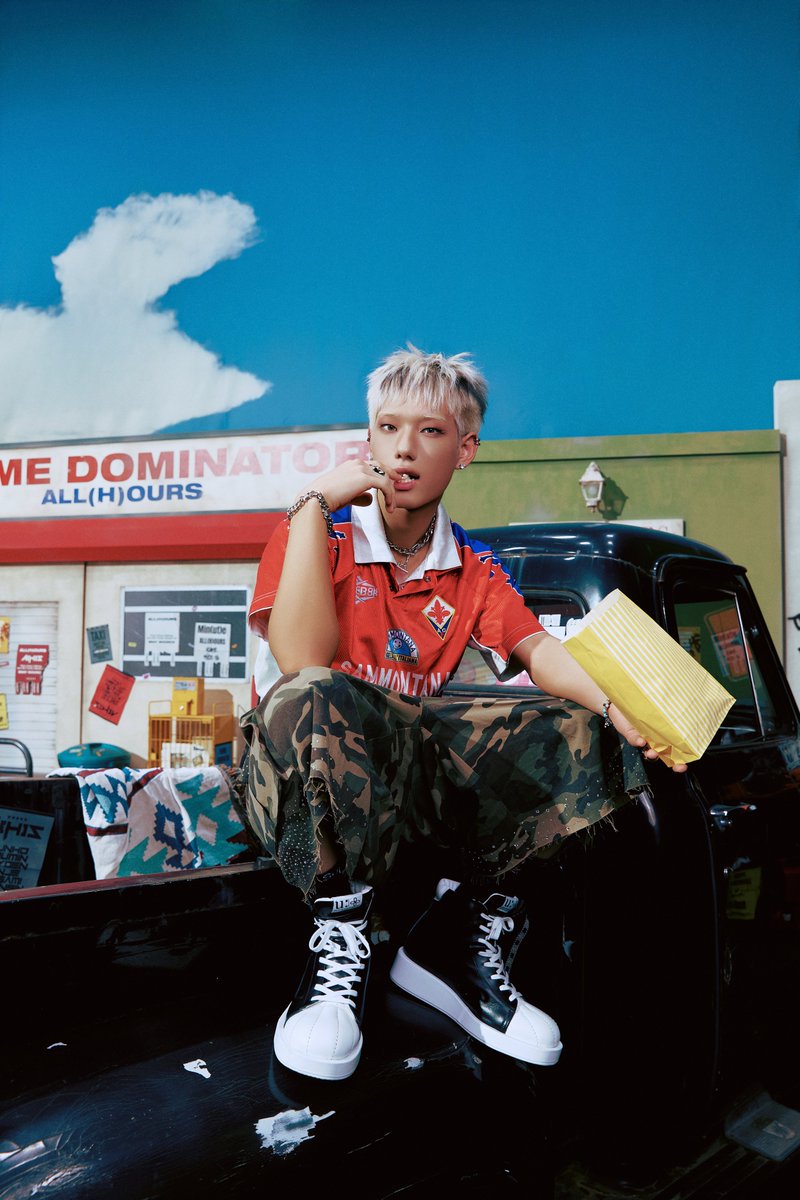 ALL_H_OURS's tweet photo. ALL(H)OURS SIXTH MINI ALBUM [UNBOUND]

「CONCEPT PHOTO AWAKE ver.」

2026.09.10 6PM (KST)

#ALL_H_OURS #올아워즈 
#XAYDEN #제이든
#UNBOUND #HOP https://t.co/0G8uU8wYlj