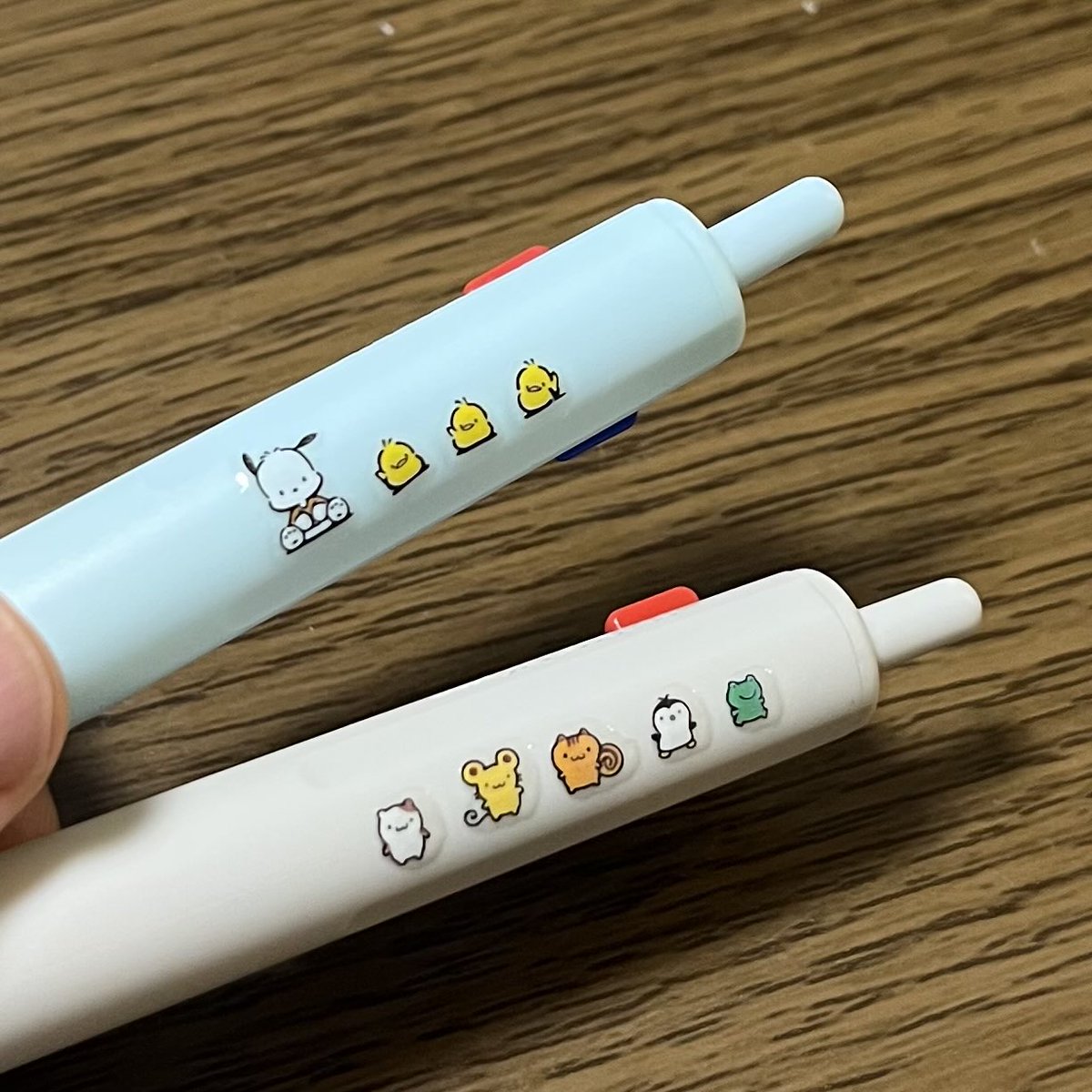 rei29_u's tweet photo. ２学期は、チームプリンとぴーちゃんずに応援してもらいながら仕事することにする https://t.co/hcPg2WKciQ