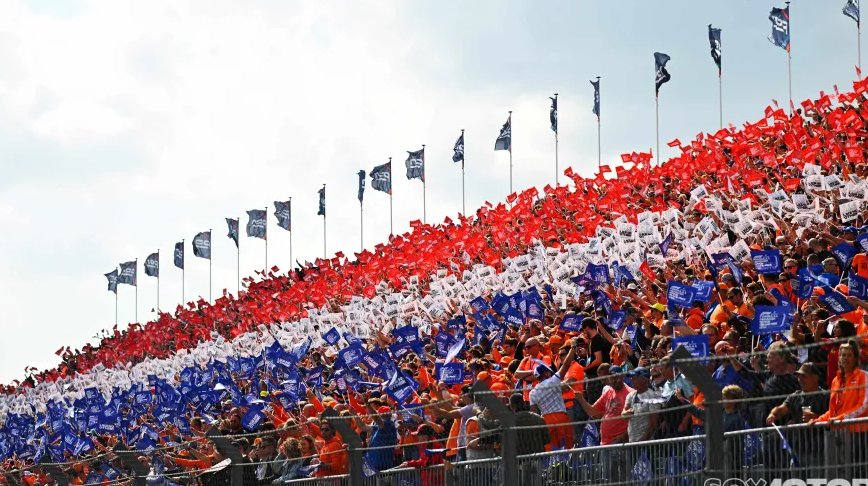 SoyMotor's tweet photo. ⏰Horarios del GP de Países Bajos F1 2026 ⏰

🗓️Viernes 21/08
⏰Libres 1: 12:30-13:30 
⏰Clasificación Sprint: 16:30-17:14 

🗓️Sábado 22/08
⏰Sprint: 12:00-13:00 
⏰Clasificación: 16:00-17:00 

🗓️Domingo 23/08
⏰GP de los Países Bajos: 15:00-17:00

#F1 #DutchGP https://t.co/6kEMUz9uMn