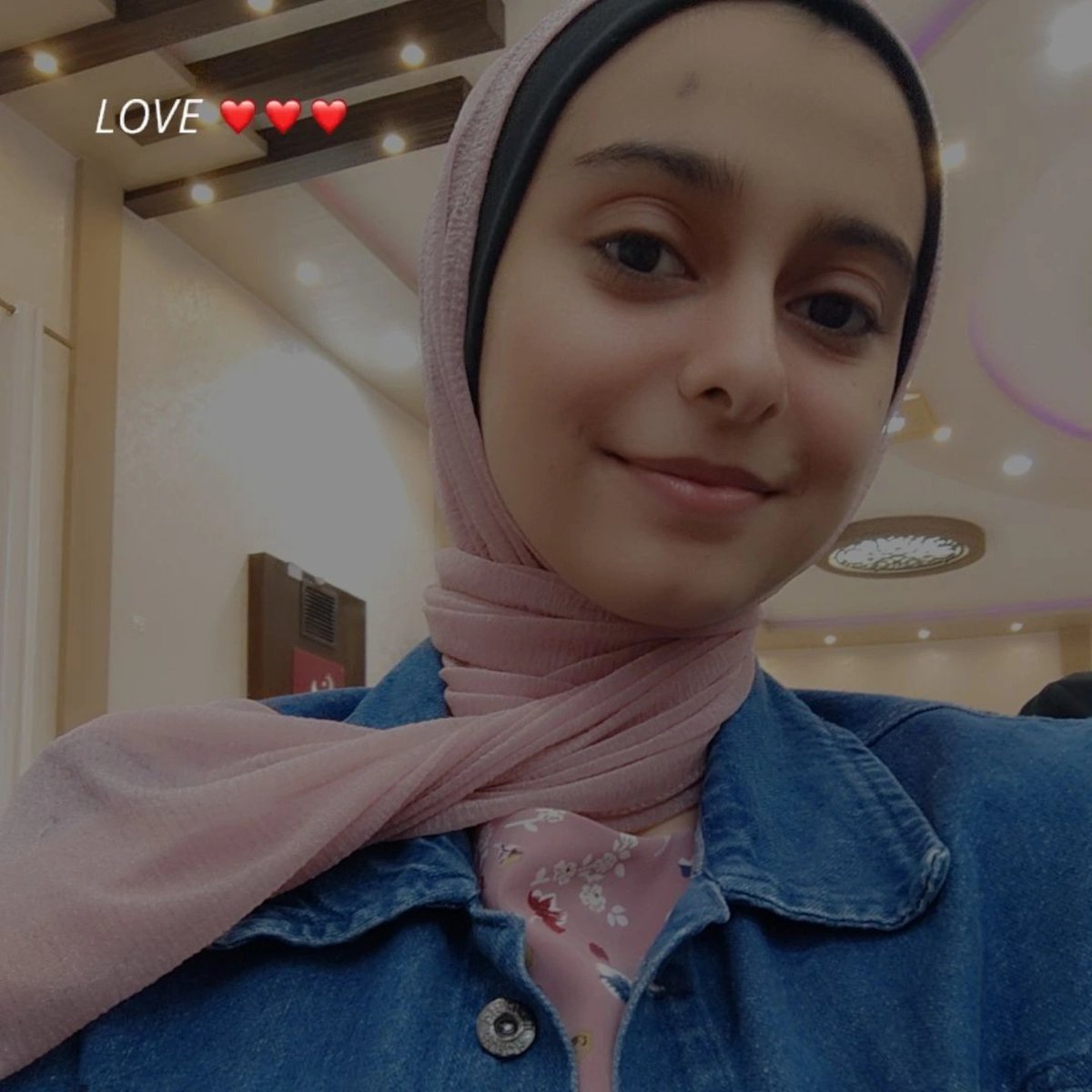 ghadaayyad26's tweet photo. How life changed before and after October 7th, our features changed,how comfort turned into exhaustion and illness.
We lost our source of income and became unable to even provide food.πβ
This link only lifeline for income π₯Ή
https://t.co/q983KYkezc
@Merlinonasunday @Bad_Idea70 https://t.co/E1pntSNZ8m