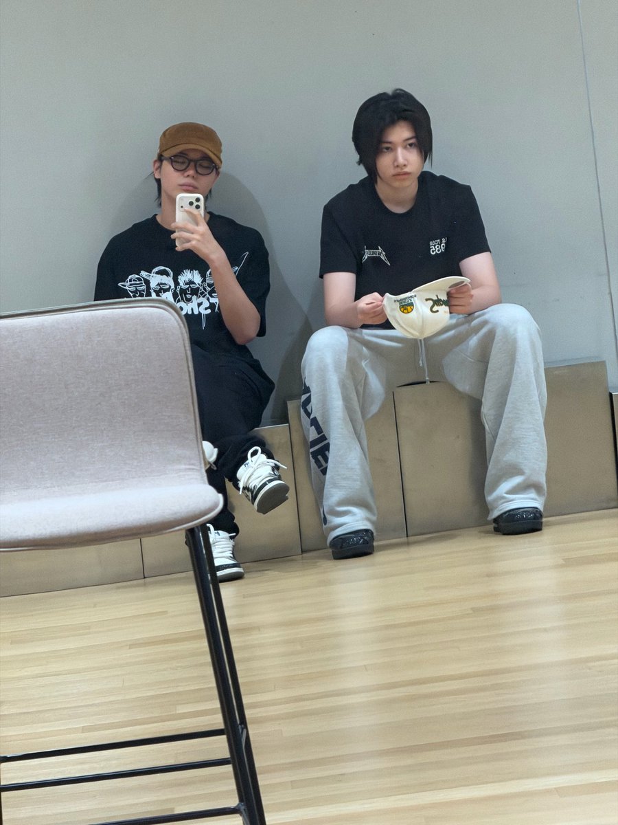 ryulngshot4sho's tweet photo. 💬 | 260817 #오율 18:02 KST

 📸

#LNGSHOT #롱샷 https://t.co/YUN3KVHzmm