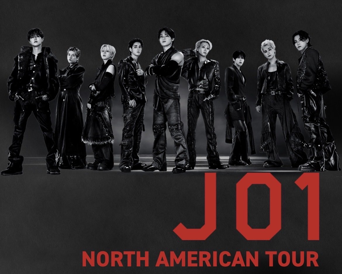 k75857773's tweet photo. JO1’s live performance is the best and so exciting!
We saw “sakura”blooming 7 months earlier on the stage of Kcon LA.🌸
I can’t wait to see and sing with them in Toronto.

#JO1
#JO1_animal
#JO1_sakura 
#JO1_North_American_Tour
#JO1_Toronto https://t.co/fGsG4yxC6J