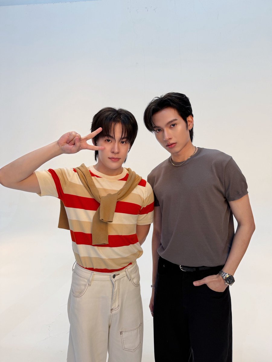 YTBSERIESTH's tweet photo. Fitting “You(r)tuber Series เมื่อผมอยากเป็นยูทูบเบอร์แข่งกับแฟนเก่า”📷

ไปกันต่อครับทุกคน ! ที่รัก กับ คิม ยังไหววว ✌🏻✨

#FittingYourtuber https://t.co/AgcASsefI8