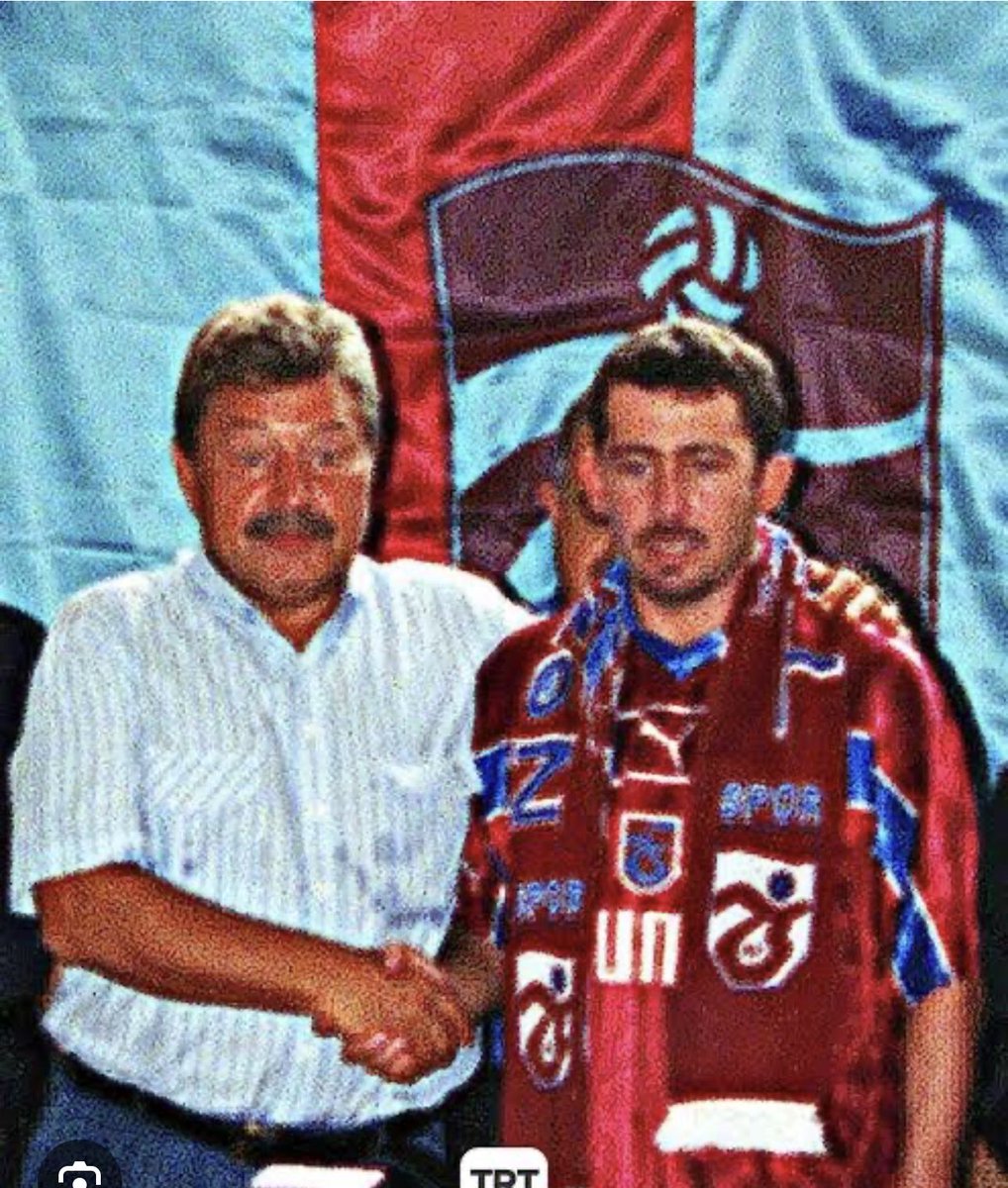 TS_TekSevda's tweet photo. @HalilBjk0101 Evet sözleşme imzalarken ben Trabzonsporluyum söyledi geçen yılki hocana bak ekte https://t.co/3Xfx4aqn90