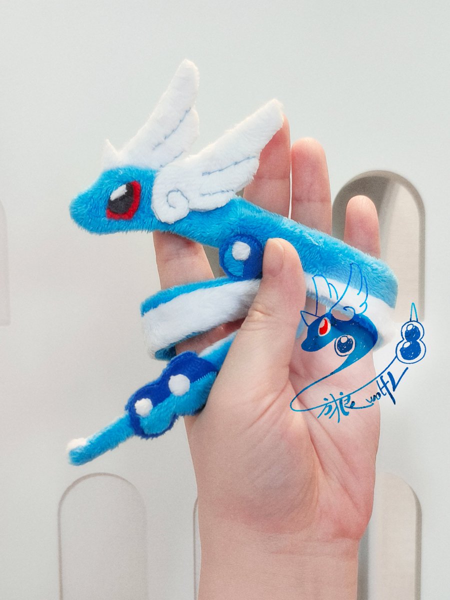 fanglangwolfL's tweet photo. Let's make your own Dragonair doll scarf!! I have created a beginner oriented public design ，all components only need to be sewn and pasted, very suitable size for Pokemon Fit The drawings are placed in the comments section, welcome to use😊 https://t.co/AlGMmpsWt2