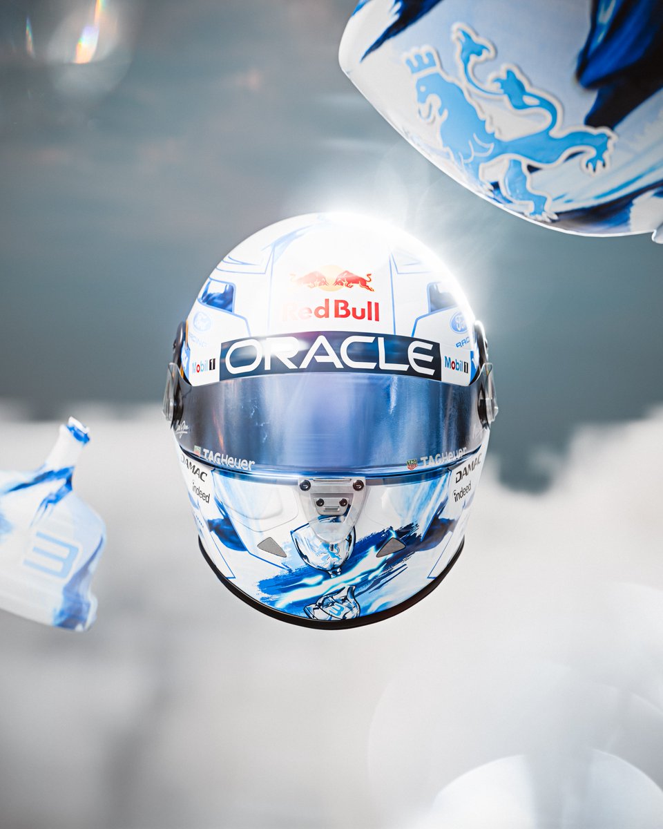 redbullracing's tweet photo. Obsessed with every detail 🤜🤛

#F1 || #DutchGP 🇳🇱 https://t.co/qpGkpNxUJj