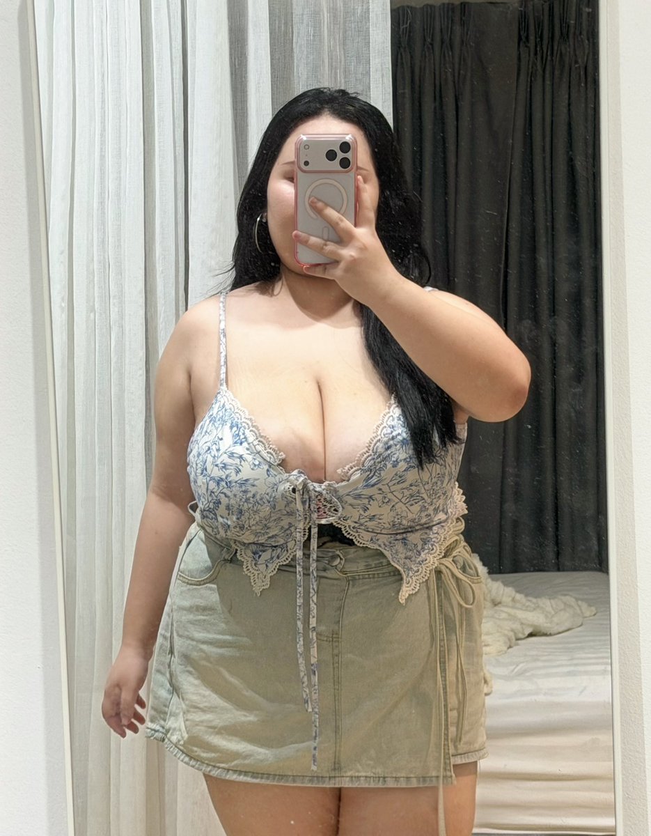 Missbbw2005's tweet photo. หุ่นแบบนี้ไม่มีใครอยากเย็ดบ้างหรอวะ 😵
#นัดเย็ดเชียงใหม่ #นัดเย็ดแม่โจ้ https://t.co/7UgnOjOMH8