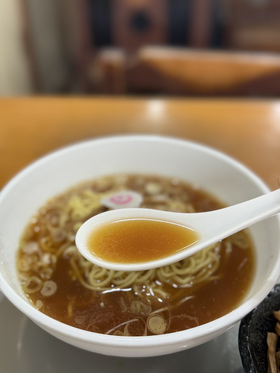 _LUNABOT310_'s tweet photo. 〆にラーメン
今月健康診断だけどメンマラーメン麺少なめにしたから何も影響ないと思う

#赤坂味一　#船橋 https://t.co/HqO71ttYRO