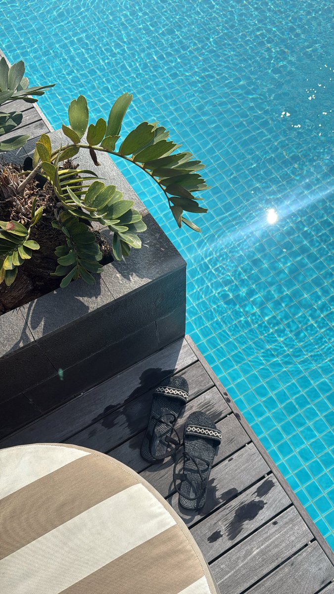 Tbeialy's tweet photo. A Bali summer to remember 🌊🌴🥥 https://t.co/3FsG178srh