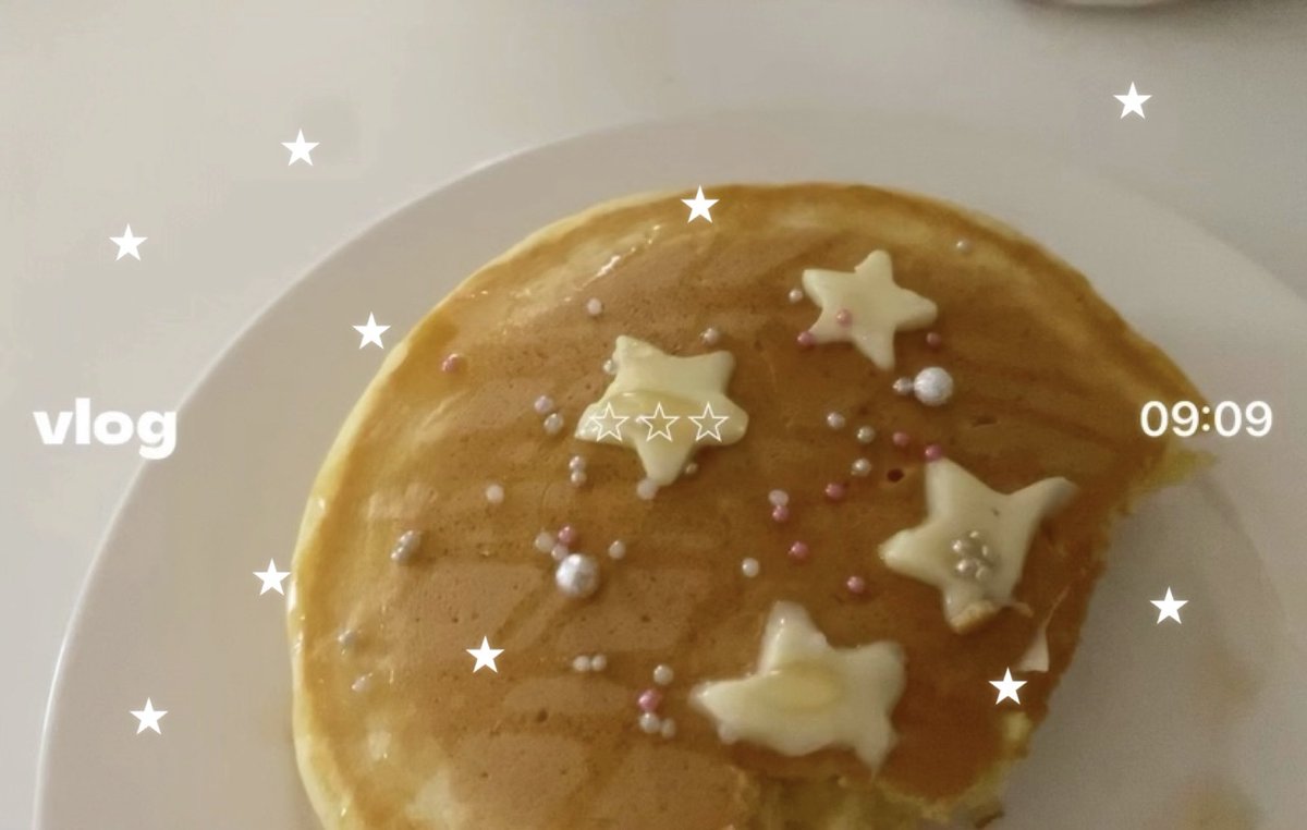 02suum's tweet photo. 彼との休みが被った日曜日の朝🍨🪄 https://t.co/AGfgSKn5Cz