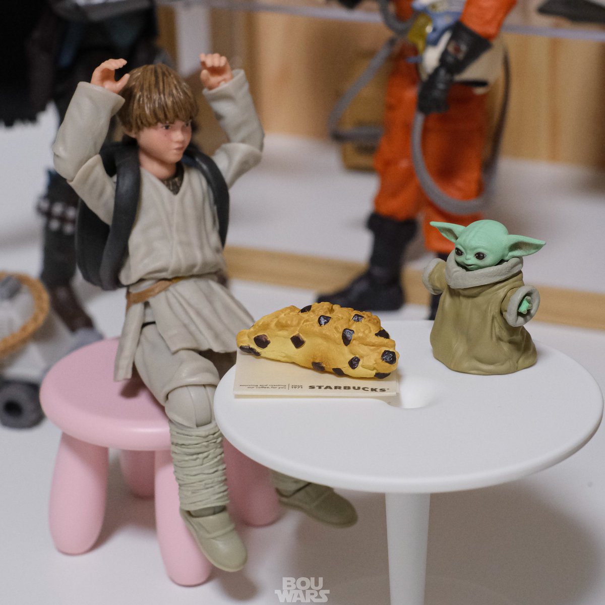 bou_404's tweet photo. ⠀
見覚えのあるｶﾌｪが銀河にもOPENしたよ

店主のﾜﾄｰさんによると、
ｷﾞｬﾗｸｼｰｻｲｽﾞのみの販売らしい☕️

#STARWARS #BOUWARS https://t.co/ZLLdyGFwyY