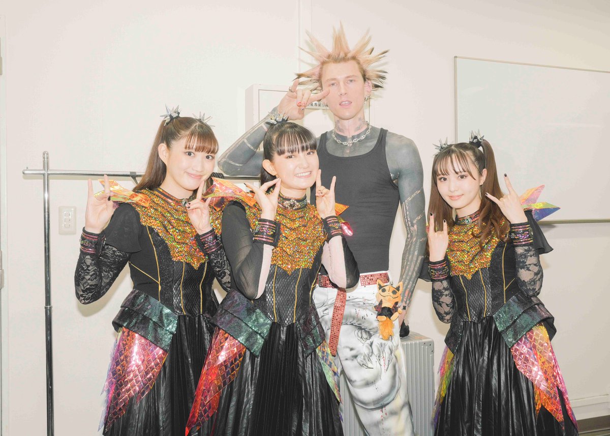 BABYMETAL_JAPAN's tweet photo. These are all the incredible artists who joined the Sonic “METAL”Stage - Curated by BABYMETAL! Thank you for such a special time.
#BABYMETAL @summer_sonic 
@machinegunkelly @TheWarningBand2 https://t.co/PGJeh0HbOs