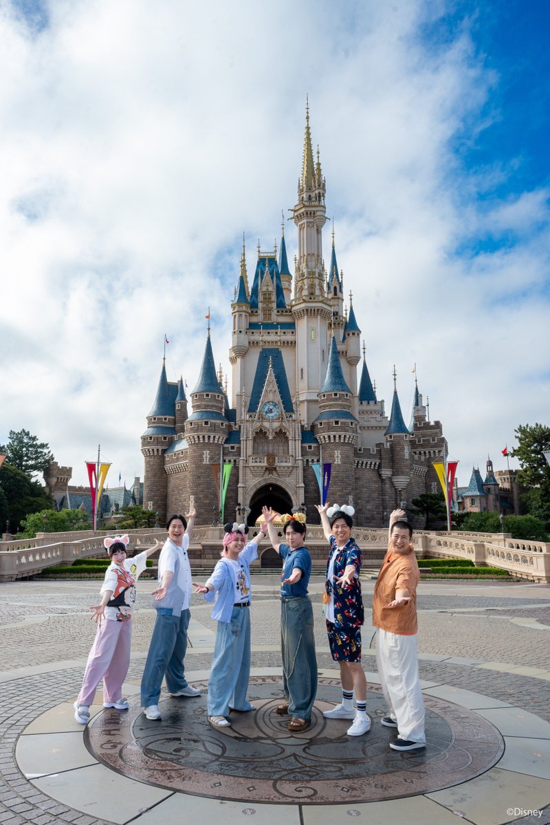 _sakurai_momo_'s tweet photo. 火曜 #ラヴィット 🐰ྀི💗
あしたから4週にわたって放送される
“ だてさくのスペシャルホリデーin東京ディズニーリゾート® ”
ももきゅん出演させていただきますっ📺♡

感謝の気持ちでいっぱいです🥹
と〜ってもたのしいロケでした💫
絶対みんなにも見届けてほしいです🫶🏻*.+ﾟ
チェックよろしきゅんっ💖 https://t.co/MNyFKYc90s