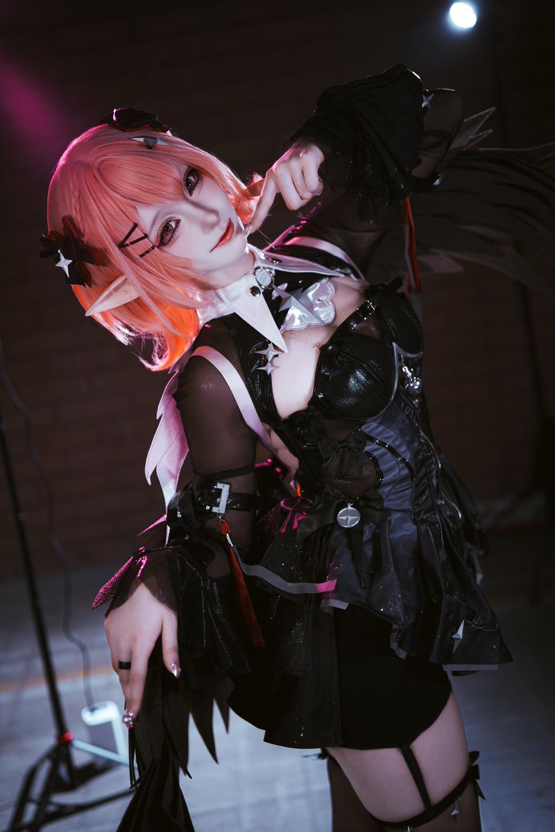 mini__cos tweet picture