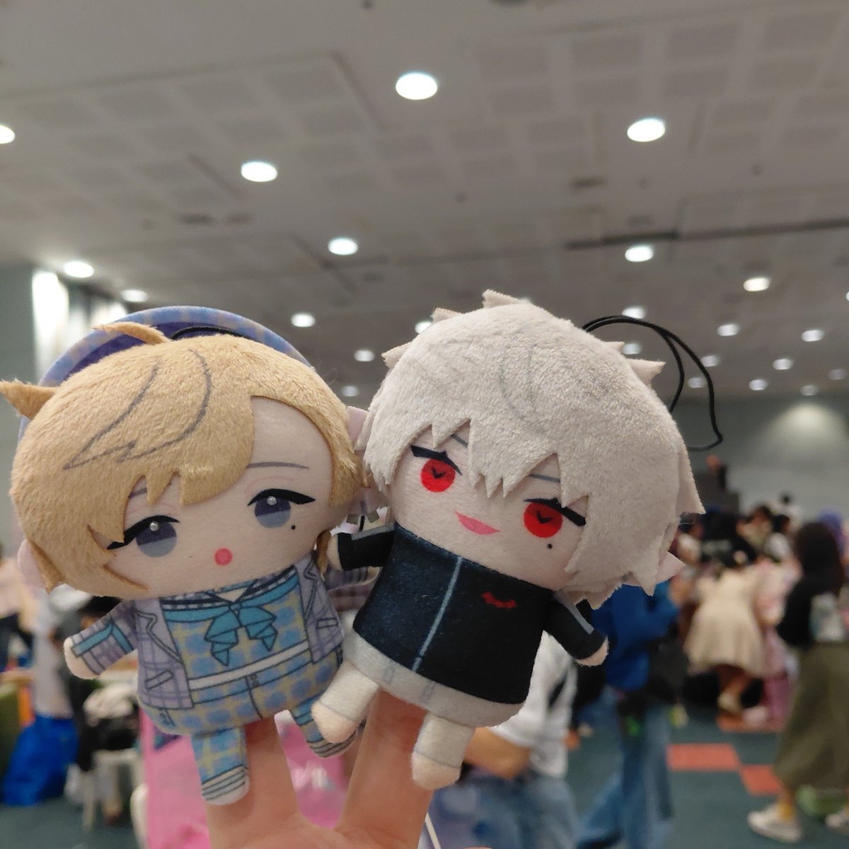 chofflu's tweet photo. late post but OTSU ONLIVE!! thank you so much for visiting our booth🫶 i had so much fun yippeee ang sakit pa rin ng katawan ko huhuhu (╥﹏╥) https://t.co/emvMCXmJpl