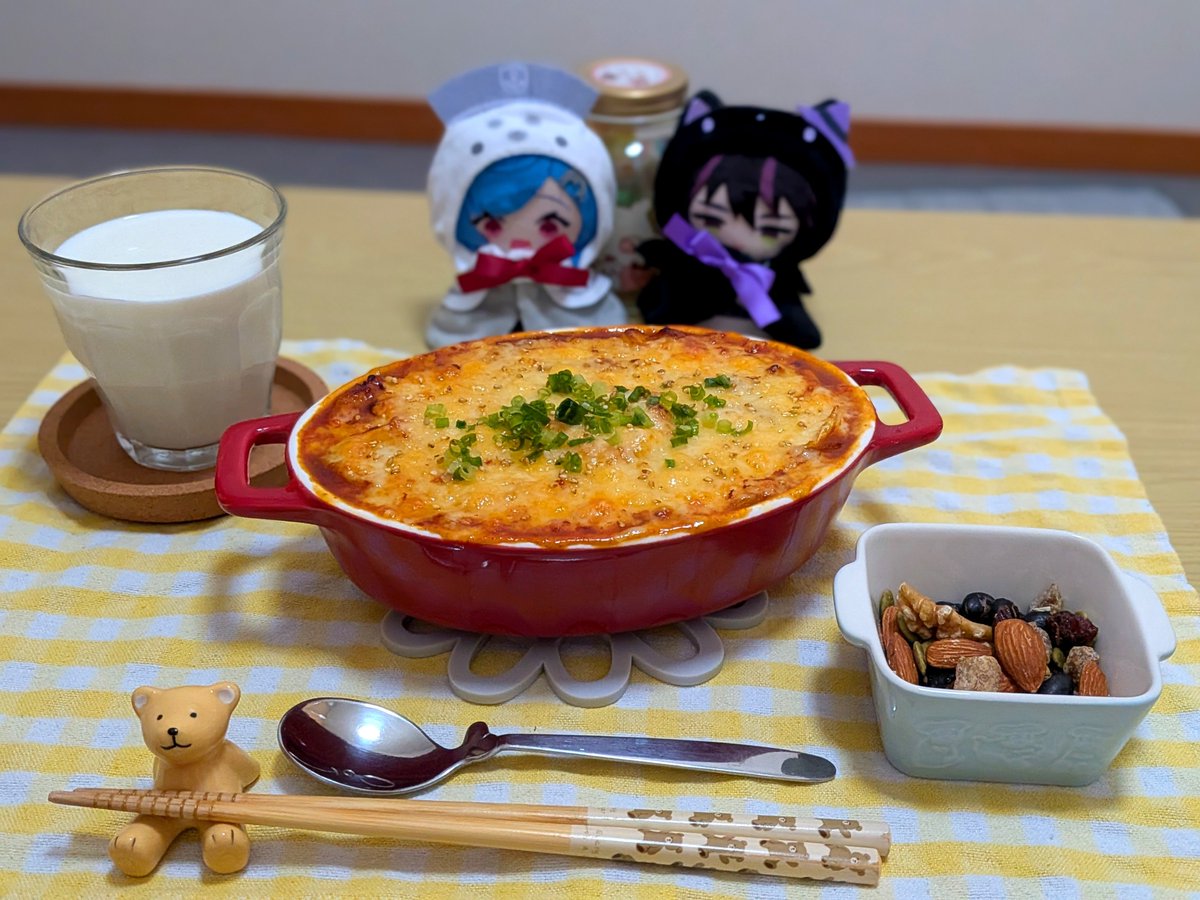 amkuziqa's tweet photo. チーズタッカルビ風グラタン！
デスソースは！使ってない！！
#アガさん今日は何作ろう https://t.co/z97hPNJZR3